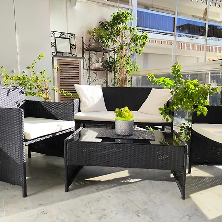 OREE DU CAP 2 pièces CLIMATISÉ CLASSÉ 52 M2 terrasse 20m2 PLAGES PISCINE ANTIBES avec PARKING PRIVATIF Apartamento *