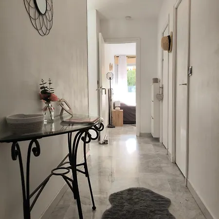 Seli 2 Pieces Classe 52 M2 Terrasse 20m2 Plages Piscine Juan Parking شقة أنتيب