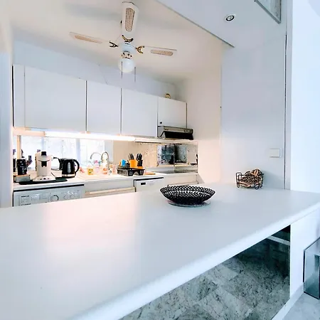 Seli 2 Pieces Classe 52 M2 Terrasse 20m2 Plages Piscine Juan Parking أنتيب