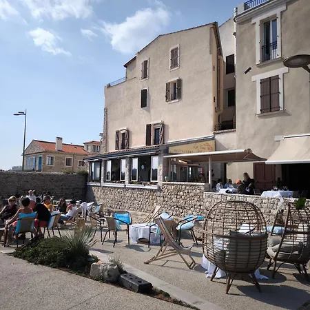 Seli 2 Pieces Climatise Classe 52 M2 Terrasse 20m2 Plages Piscine Avec Parking 아파트 *